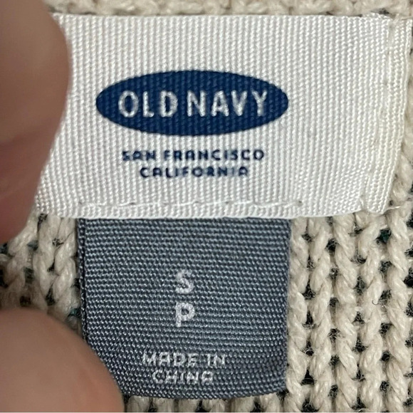 Old Navy White Long Sleeve Pullover Cable Knit Cotton Blend Crew Sweater Size S - Picture 10 of 10